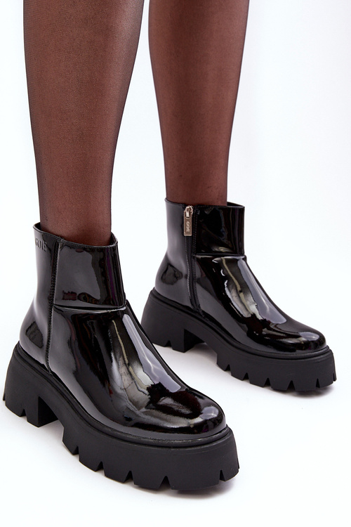 Maľované dámske kožené topánky Goe MM2N4058 čierna