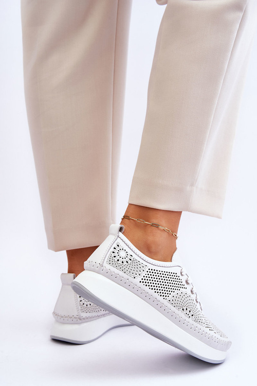 Dámská kožená prolamovaná sportovní obuv bílá Marea