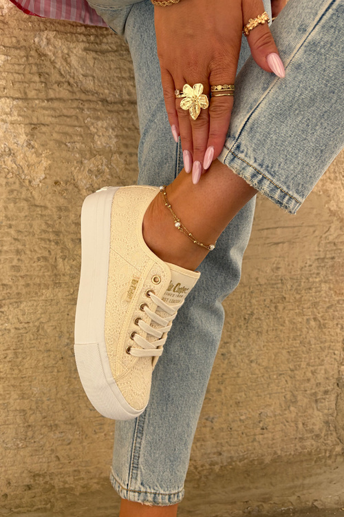 Dámske Tenisky S Čipkou Lee Cooper LCW-25-31-3440L Béžové