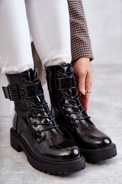 Dámské šněrovací Lakovane boty na plochém podpatku černé Firmina