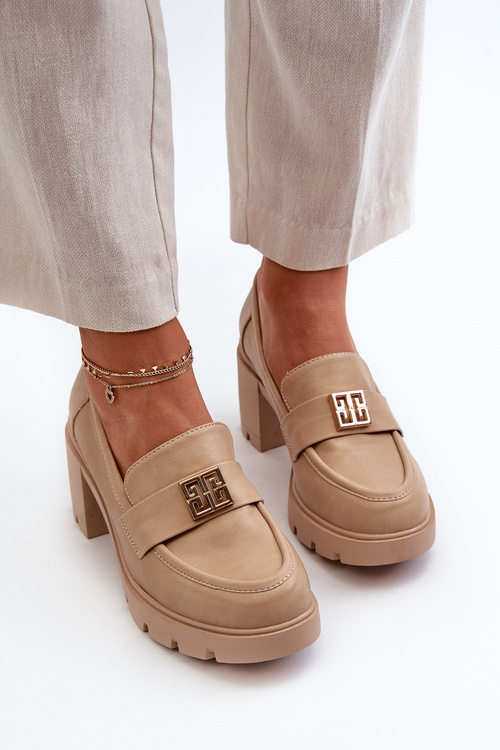 Dámske topánky na masívnom opätku s ozdobou Beige Ranunca