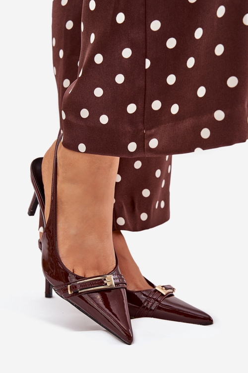 Lakované Lodičky Na Jehlovém Podpatku Se Zlatou Sponou Čokoládové Vivae