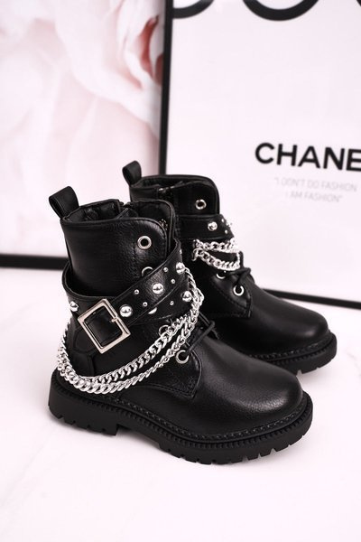 Detské topánky s reťazou izolovanou čiernou dolly