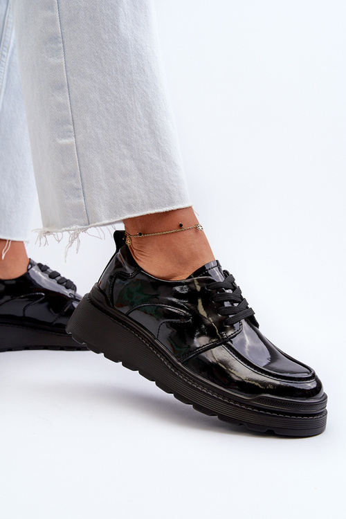 Lakýrované dámské polobotky z přírodní kůže černé Scadaria