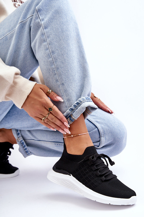 Klasické dámske čierne športové topánky Nikilla