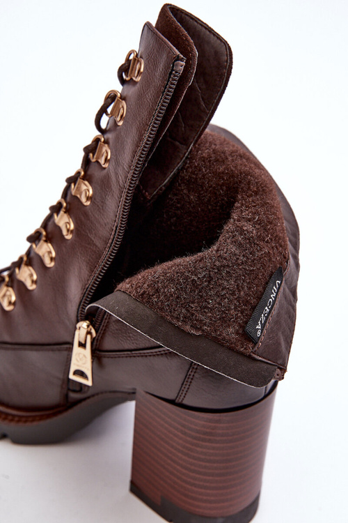 Masywní šněrovací botky na sloupu hnědé Lathia