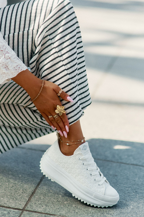 Dámské Tenisky S Vyšíváním Na Platformě Lee Cooper LCW-25-31-3465L Bílé