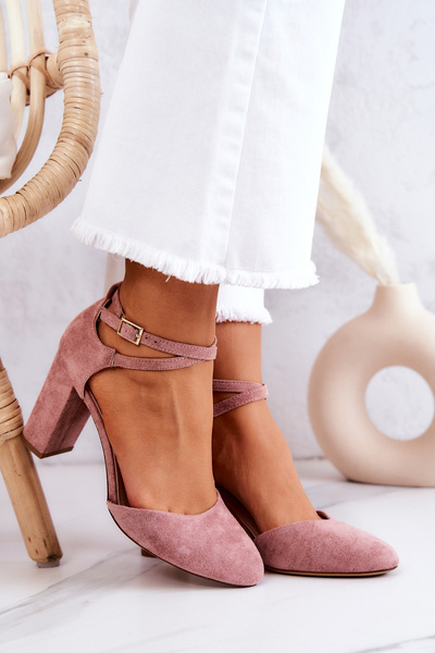 Semišové čerpadlá na ružovom stĺpiku Sergio Leone SK851