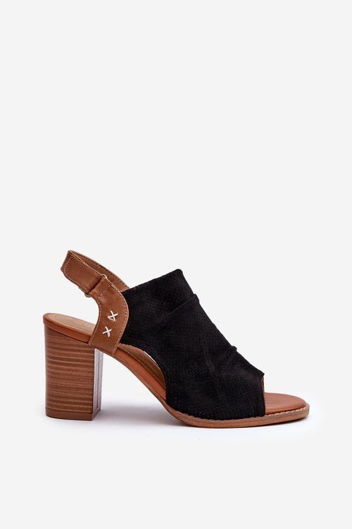 Dámske čierne sandále na opätku s ozdobnými výrezmi Rosca