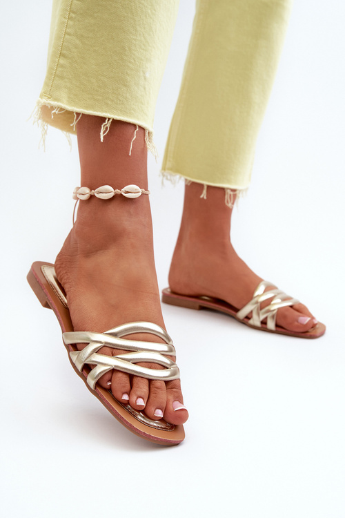 Dámské sandály z ekokože na ploché podrážce zlaté Moldela