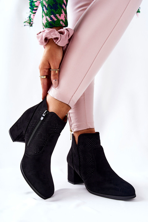 Semišové Boty Na Podpatku Černé Elisea