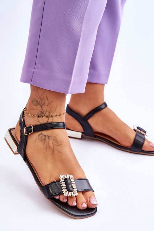 Black Mindley Flat Sandals na zlatej päte