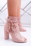 Dámske topánky na ružovom poste Corinne Suede Post