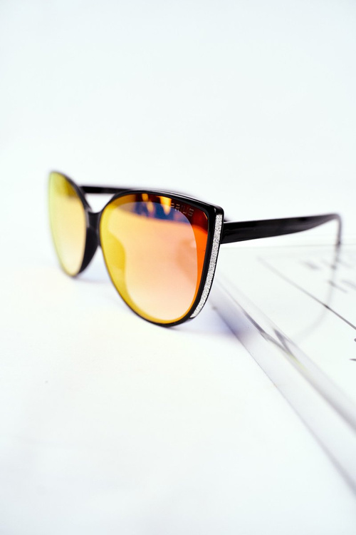 Černé Sluneční Brýle Prius PR-V26 červené Sklo Lesklé