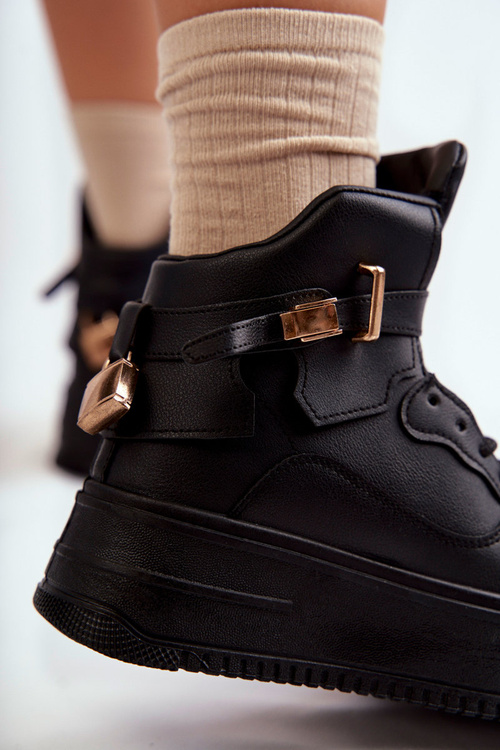 Dámska izolovaná vysoké športové topánky čierna Lexa