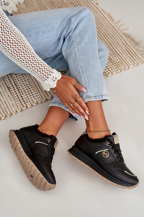 Dámské Sportovní Boty Zateplené Kožíškem Na Platformě Černé Lerisas