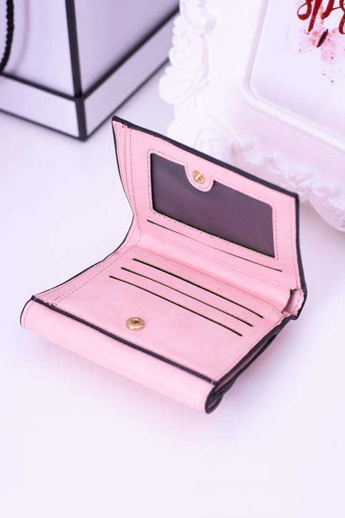 Malá růžová dámská peněženka peněženkou