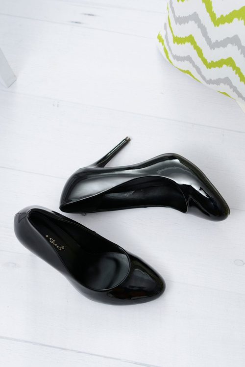 Čierne lakované podpätky Sophia