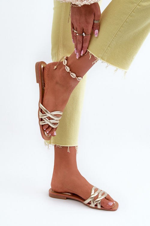 Dámské sandály z ekokože na ploché podrážce zlaté Moldela