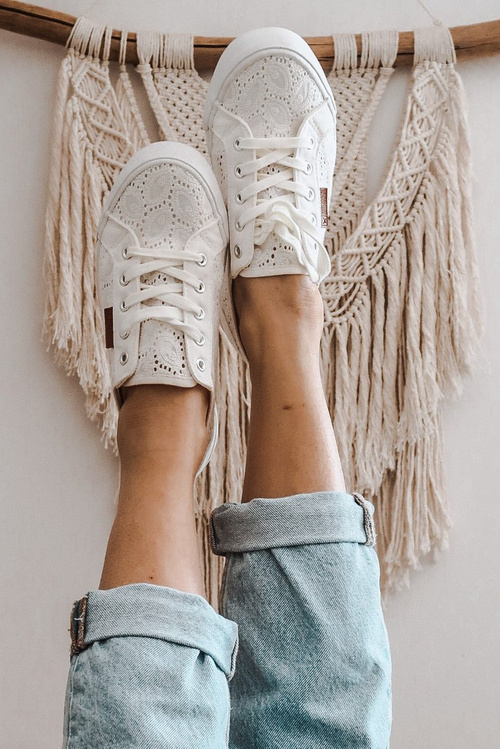 Ženské čipky tenisky veľká hviezda W274925 biela