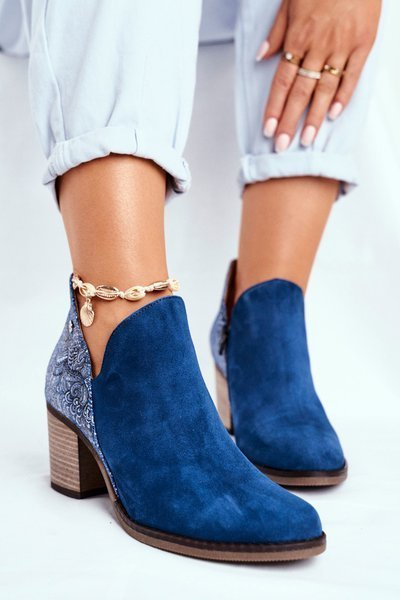 Dámske kožené topánky na Post Maciejka Navy 04492-17