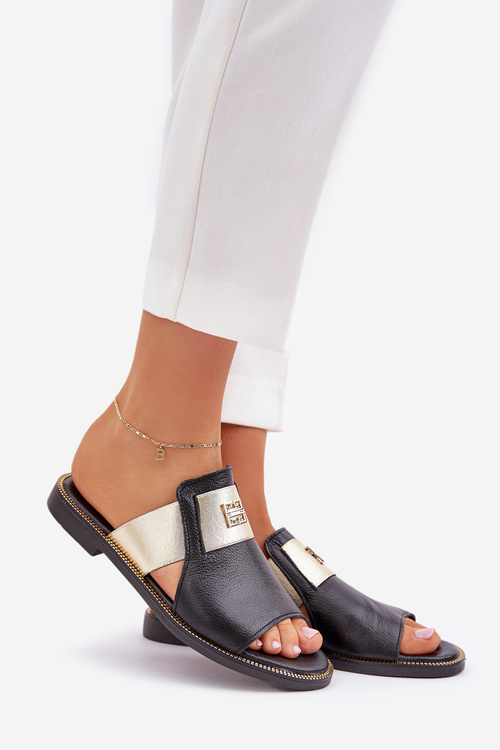 Elegantné Šľapky Z Prírodnej Kože Na Plochoskalnom Podpätku Zazoo 40423 Čierne