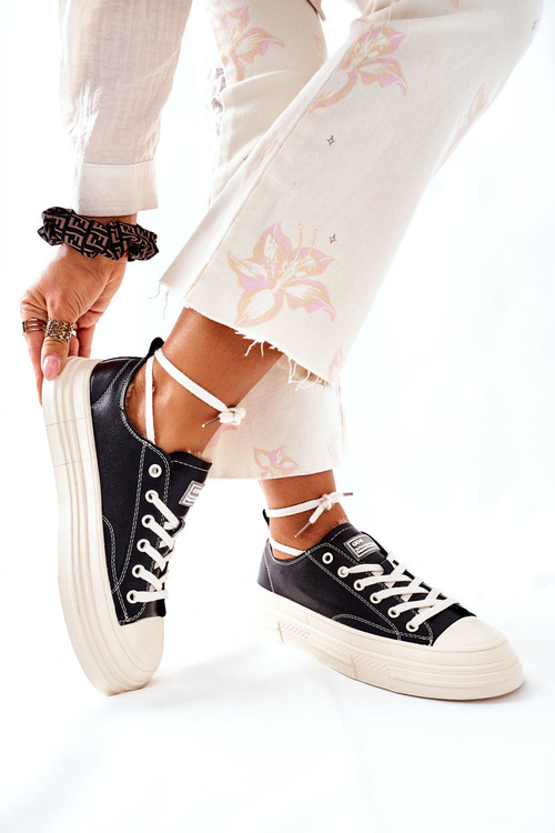 Izolované tenisky žien Goe II2N4035 čierna