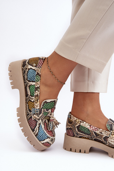 Dámské kožené polobotky s fringed Maciejka 05497-45 vícebarevné