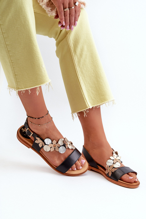 Dámské kožené sandály zdobené květinami Laura Messi 2762 černé