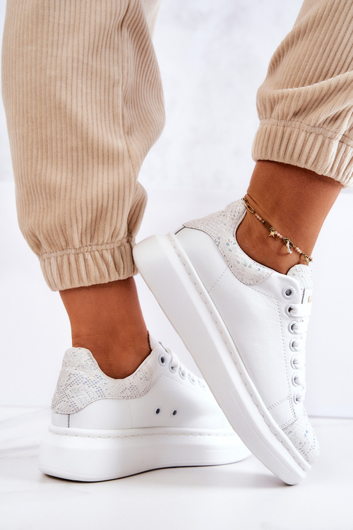 Dámske športové topánky Goe JJ2N4053 biela