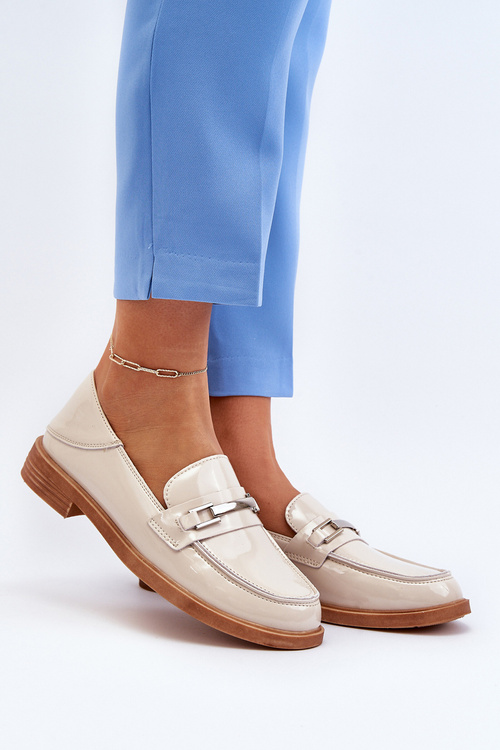 Dámske lakové béžové mokasíny Nurea