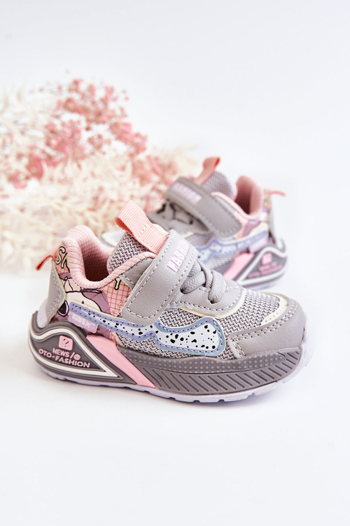 Detské ľahké športové topánky sivé snoopy