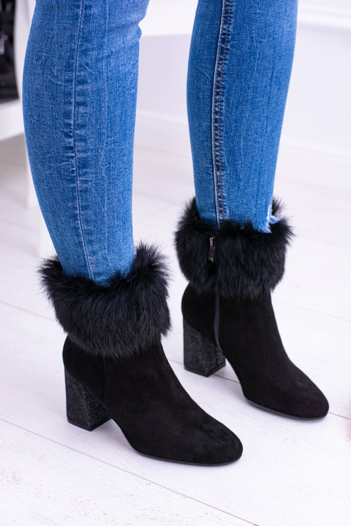 Dámske čierne semišové topánky s kožušinou Laury Messi 1689