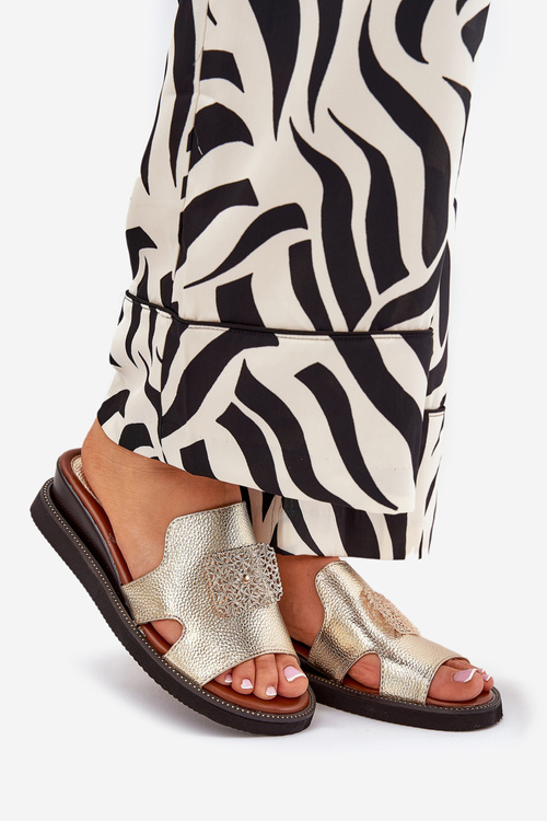 Dámske Sandále Na Klíne Eko Koža S Ozdobou Zlaté Sarela