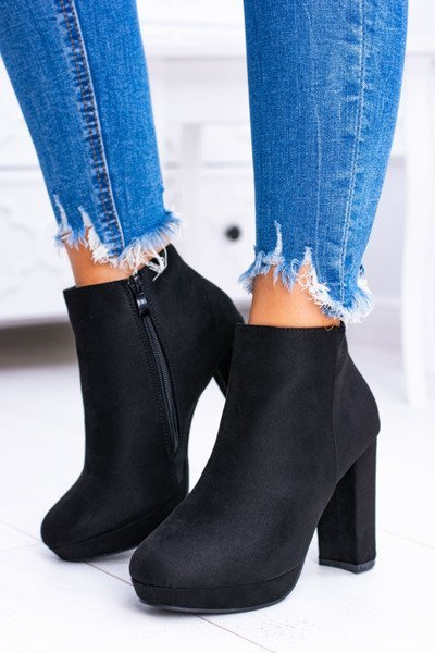 Čierne topánky Nubuck na stĺpiku Emretto