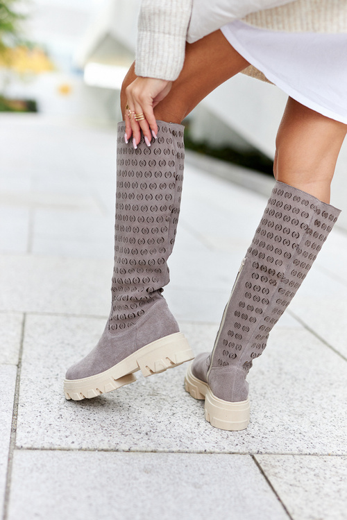 Semišové topánky s otvoreným vzorom svetlo hnedým eldime