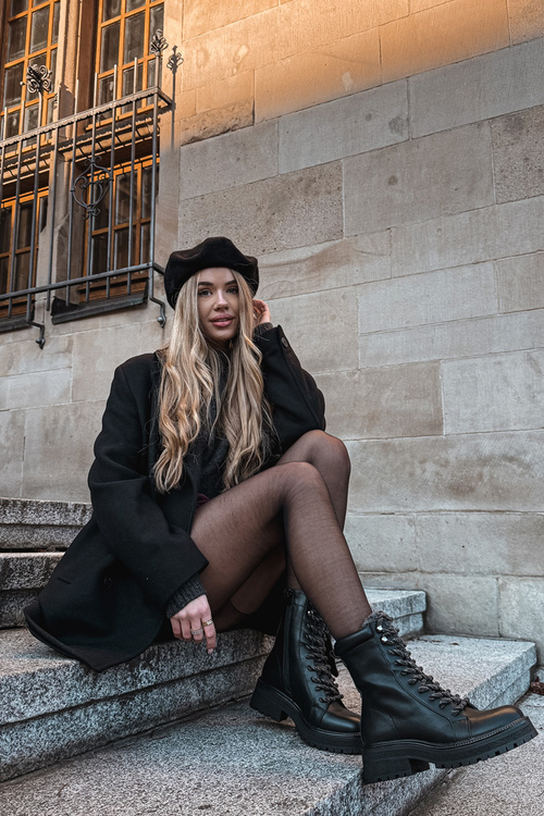 Dámske trapery z eko kože čierne Bellora