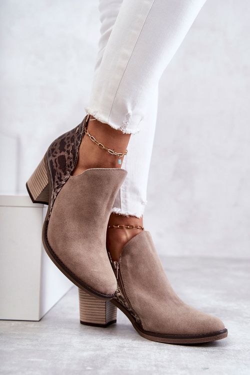 Dámské kožené kozačky na vysokém podpatku Maciejka Beige 04492-43