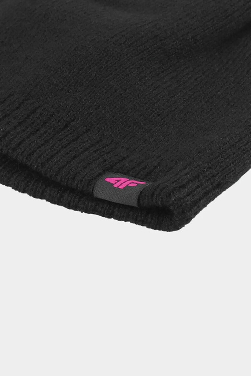 Zimní dámská čepice 4F 4FAW23ACAPF285-20S Černá