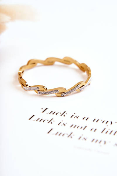 Módní zapínací náramek se kubickými zirkony zlate