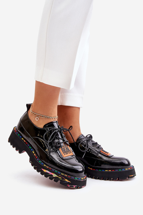 Lakované dámské polobotky na šněrování Artiker 55C0499 Černé