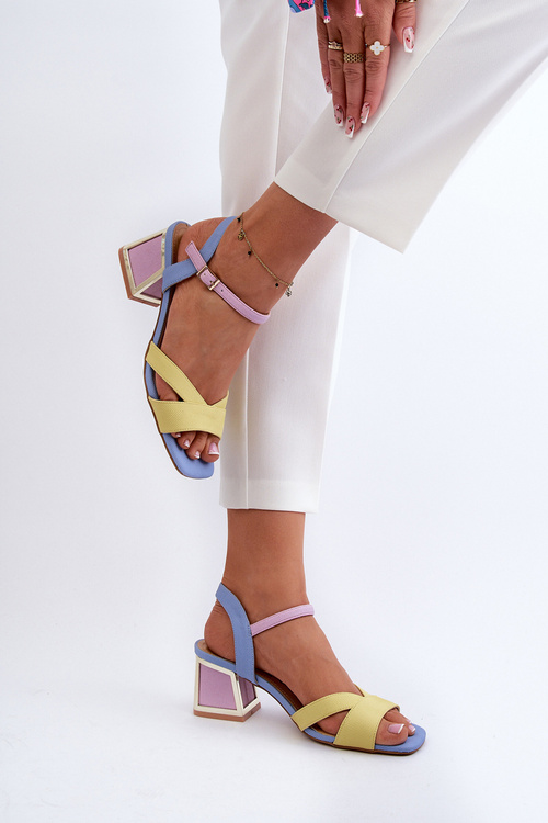 Dámské pastelové sandály na podpatku D&A CR482 Žluté
