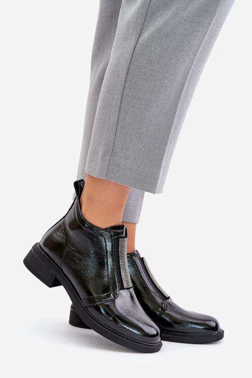 Kožené Lakované Nízke Čižmy S Dekoráciou Na Zips D&A MR880-142 Čierne