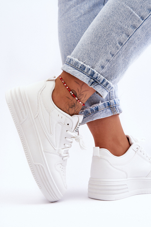 Dámská klasická sportovní obuv bílá Avra