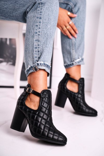 Dámské Kotníkové Boty Na Podpatku s Výřezy Černé Dreams