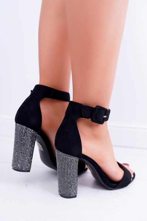 Sandály Na Baru Se Zirkony Lu Boo Cerné