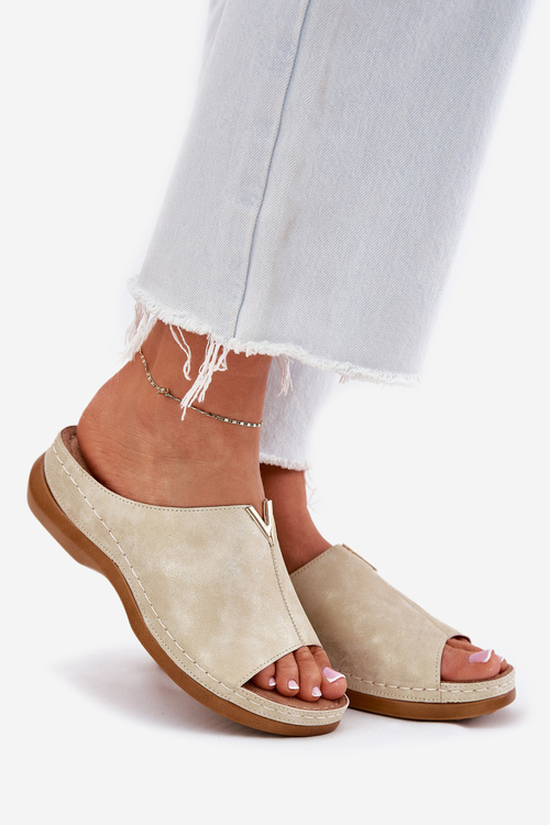 Pohodlné dámske sandále na platforme zlaté Claribelle