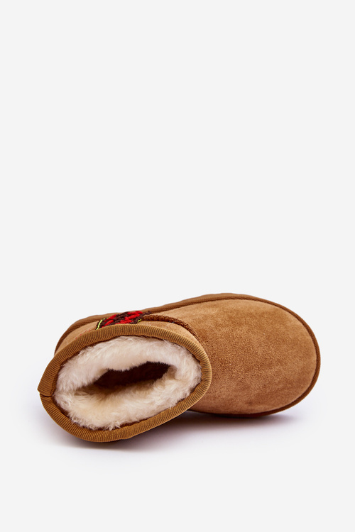 Snehové topánky izolované detská ťavia Leonora