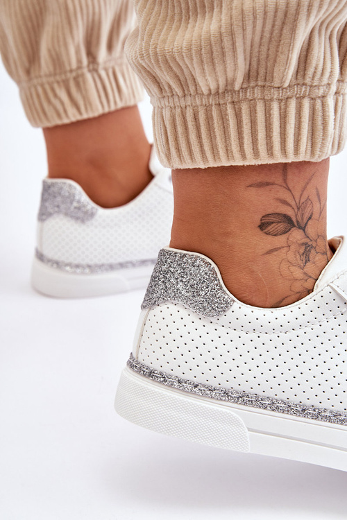 Dámské nízké perforované tenisky bílý a stříbrný Daxton