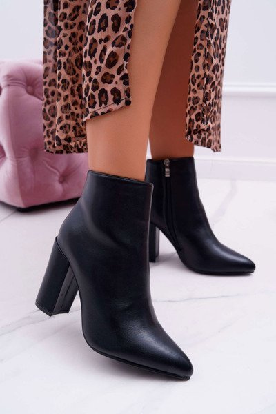 Dámské Kotníkové Boty Na Podpatku černé Bangaro